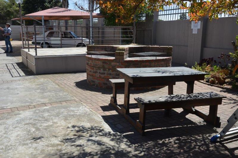 1 Bedroom Property for Sale in Hartenbos Central Western Cape